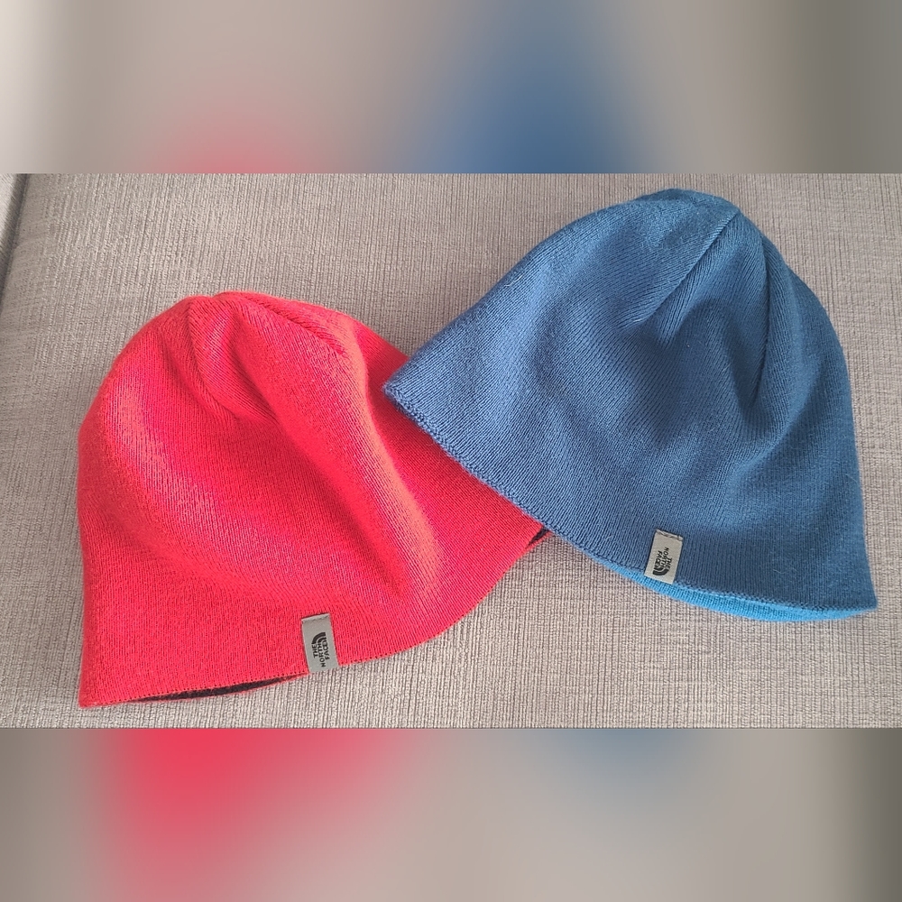 2 toddler Northface reversible  beenies